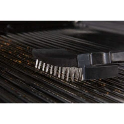 Broil King Baron Reinigungsbürste, Edelstahl -GrillMeister Geschäft broil king baron reinigungsbuerste anwendung auf gussrost c0bf39a6972850c9185c8f51fcc70e0b