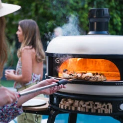 Gozney Dome Dual-Fuel Pizzaofen, Olivgrün -GrillMeister Geschäft gozney dome dual fuel pizzaofen 7d9e5bf039c16599b0ae6ccd97d8edaa