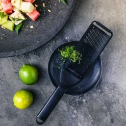 Microplane Black Sheep Reibe Fein -GrillMeister Geschäft microplane black sheep reibe fein a164849dd985645b29c44a1c2bf7788a