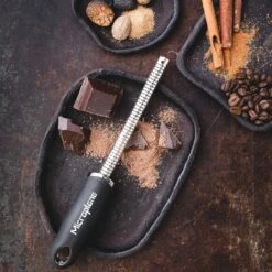 Microplane Premium Gewürzreibe Schwarz -GrillMeister Geschäft microplane premium gewuerzreibe schwarz f636d7b08a200484f510af7b95a313c2