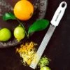 Microplane Premium Reibe / Zester, Weiß -GrillMeister Geschäft microplane premium reibe zester wei 620382f299c881aba7da4e677d10255e
