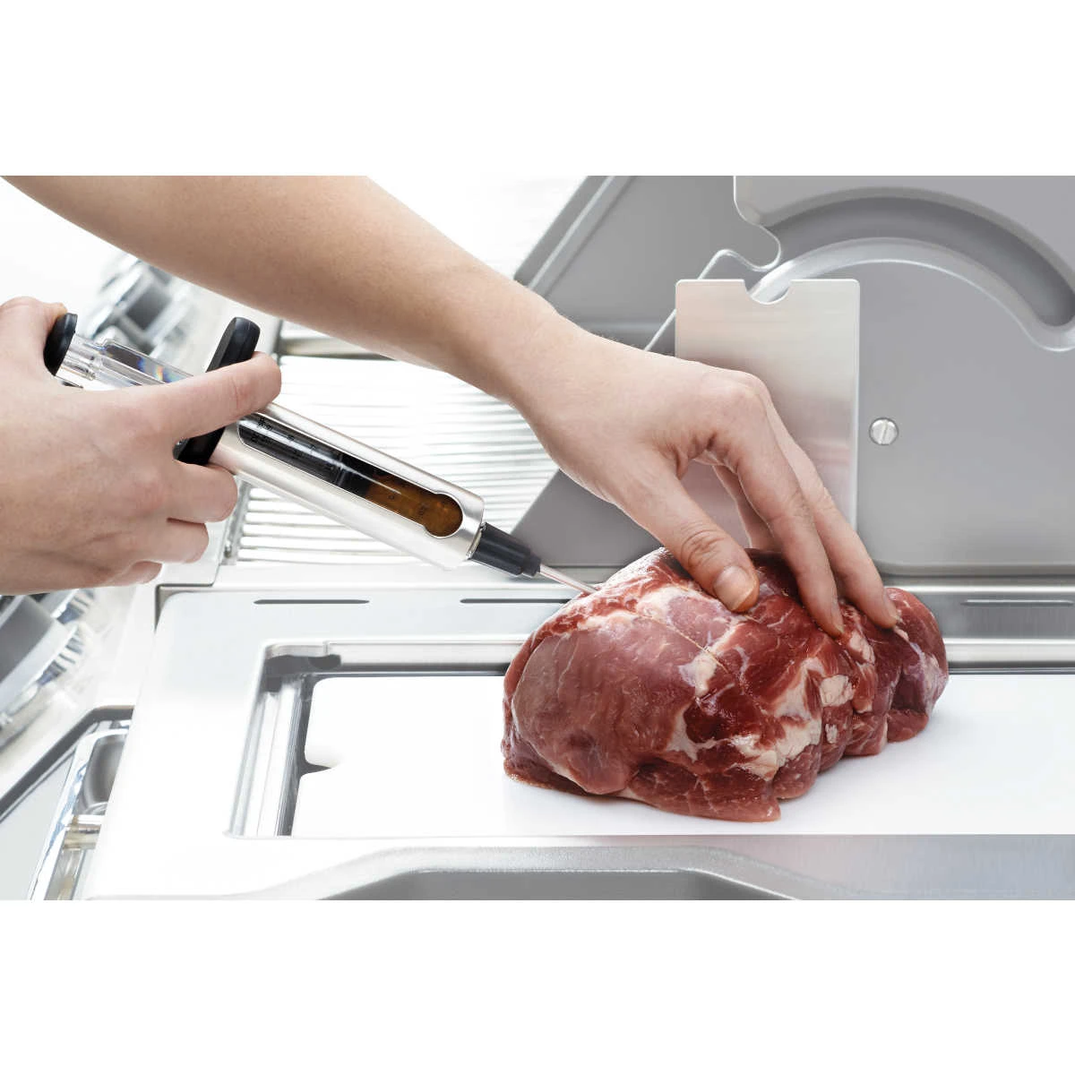 Napoleon Edelstahl-Marinaden Injektor Spritze Inkl. 2 Nadeln 5 Napoleon Edelstahl-Marinaden Injektor Spritze Inkl. 2 Nadeln – Bild 3