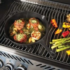Napoleon Pfanne Gusseisen Ø 30cm -GrillMeister Geschäft napoleon pfanne gusseisen 30cm 26c2326bdb1c086182889bc177207a8b