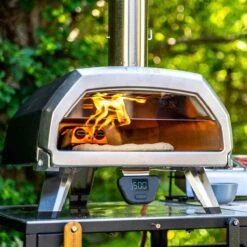 Ooni Pizzatür Für Den Pizzaofen Ooni Karu 16 -GrillMeister Geschäft ooni pizzatuer fuer den pizzaofen ooni karu 16 acfe350e61aec9bdfbbfdbb86ccbb42f