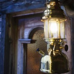 Petromax Petroleumleuchte HK500 Messing -GrillMeister Geschäft petromax hk500 messing 0e3273efea94b9db74f74c92c4247013