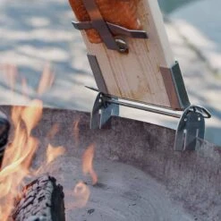 SANTOS Flammlachshalter Aus Edelstahl Inkl. Flammlachsbrett Aus Zedernholz 19 SANTOS Flammlachshalter Aus Edelstahl Inkl. Flammlachsbrett Aus Zedernholz -GrillMeister Geschäft santos flammlachshalter aus edelstahl inkl flammlachsbrett aus zedernholz 7395ce8dcb2e9485e4400a28dee8a2e4