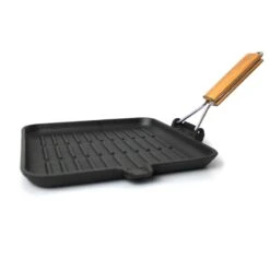 SANTOS Pfanne Gusseisen Mit Klappbarem Griff 24 X 24 Cm -GrillMeister Geschäft santos pfanne gusseisen mit klappbarem griff 24 x 24 cm 9d8dcb3d77d45d66d965d331d1ca6f5d