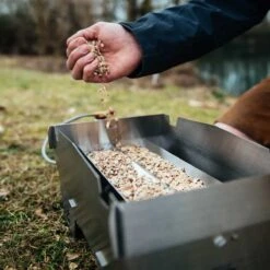 Skotti Smak Räucherschale Edelstahl -GrillMeister Geschäft skotti smak raeucherschale edelstahl c78a78f6c931b1b7fbb6bad705266490