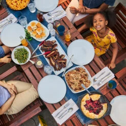 Weber Porzellan-Teller, 27,5cm, 2er-Set -GrillMeister Geschäft weber porzellan teller front 13c2263dc6ae37f9345f99a264cf8330